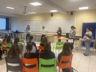 5ème : Prudence sur les réseaux sociaux