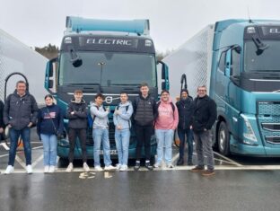 Visite de Volvo Trucks Suède !
