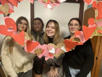 Un photo booth pour célébrer la Saint-Valentin !