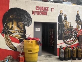 Immersion dans la plus grande caserne des pompiers du Finistère ! Kerallan Brest.