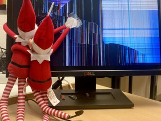 Les lutins s’emparent de la salle d’arts appliqués !