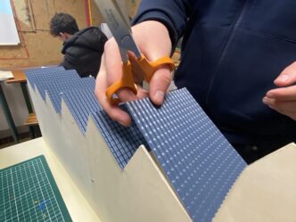 La maquette de la caserne des pompiers de Quimper prend forme !